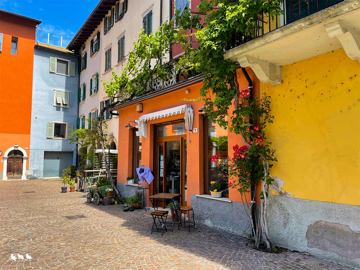 Gardasee_Nargo_Trobole-Gäschen turbel-zentrum