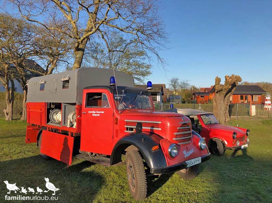 Rügen-Alte-Feuerwehr-Autos Feuerwehr-Oldtimer