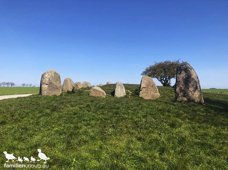 Rügen-Grabmal-Stonehenge Deutsches Stonehenge auf Rügen