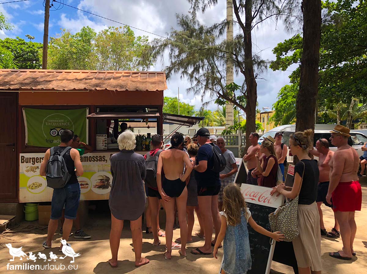 Mauritius-Essen Food-Stand am Trou aux Biches Strand Mauritius