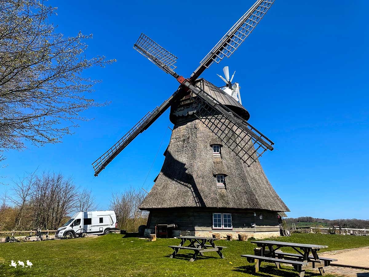 Schleswig-Holstein-Naturpark-Holsteinische-Schweiz-WindmühleParken Holsteinische Schweiz