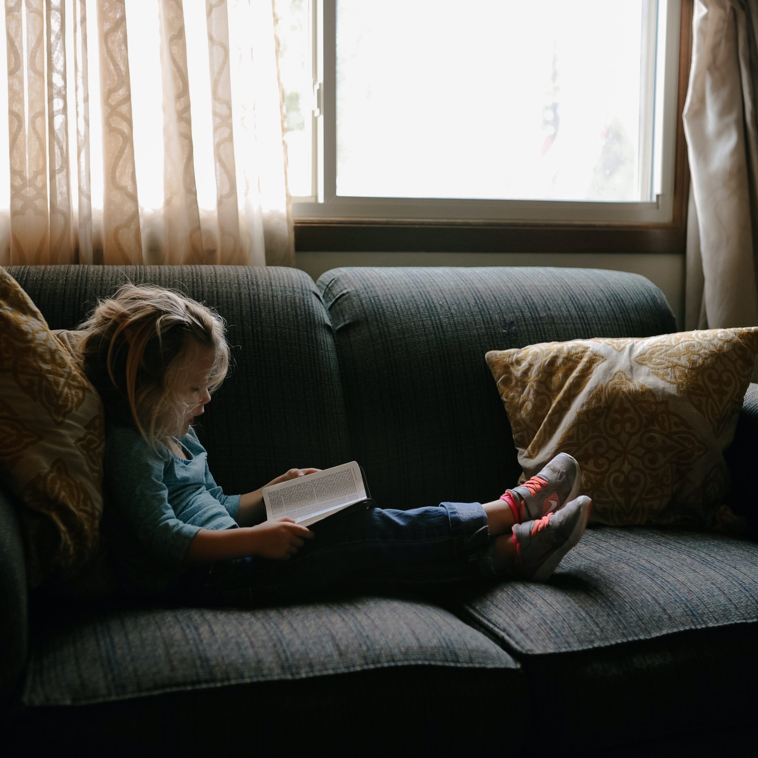 josh-applegate-cwGk-u9PHOo-unsplash